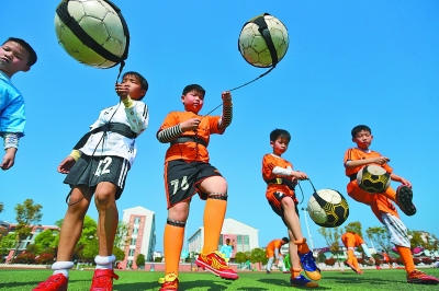 国际米兰、科莫竞彩分析：国米反击占优，有望主场取胜，科莫不败势头强劲。