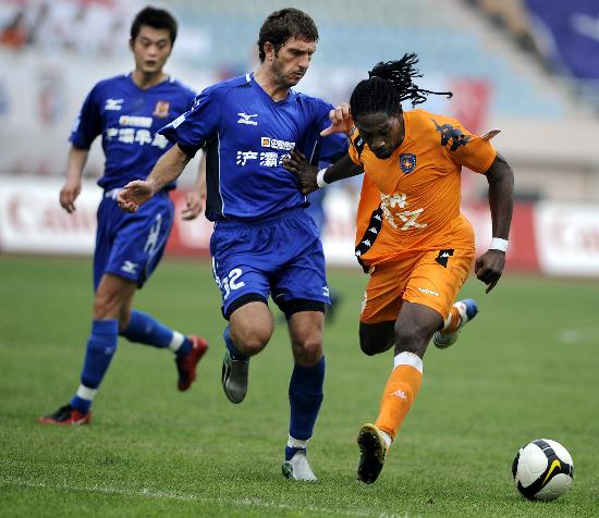 浓眉经纪人会面独行侠，要求续约或交易