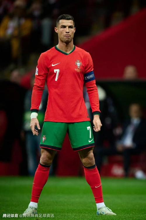 就是不怵枪手！埃梅里带队10次面对阿森纳，4胜4平2负